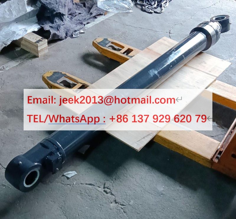 10C7134 RIGHT BOOM CYLINDER ASSY FOR LIUGONG CLG922E EXCAVATOR
